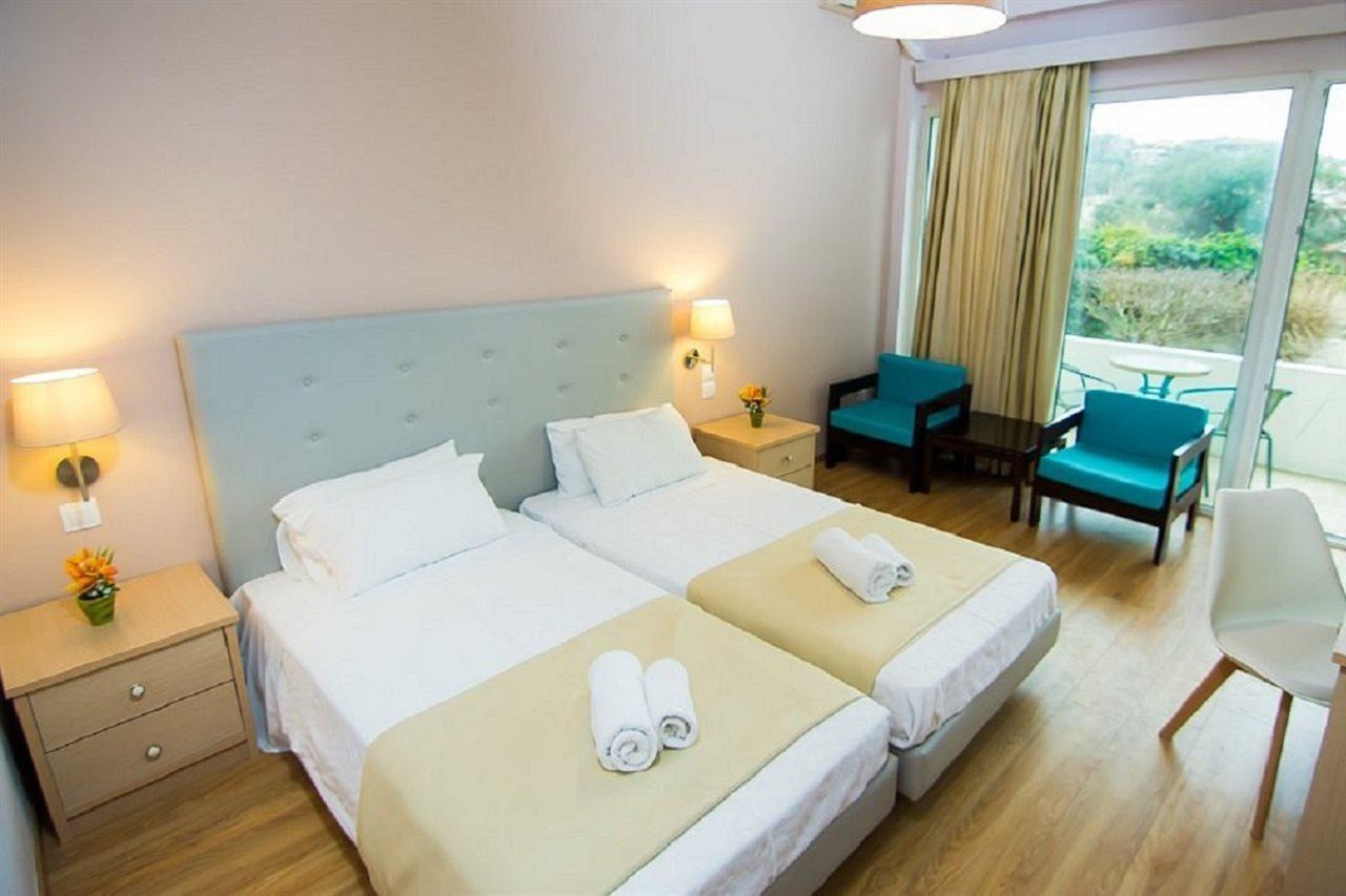 Alexandros Hotel Perama  Ngoại thất bức ảnh