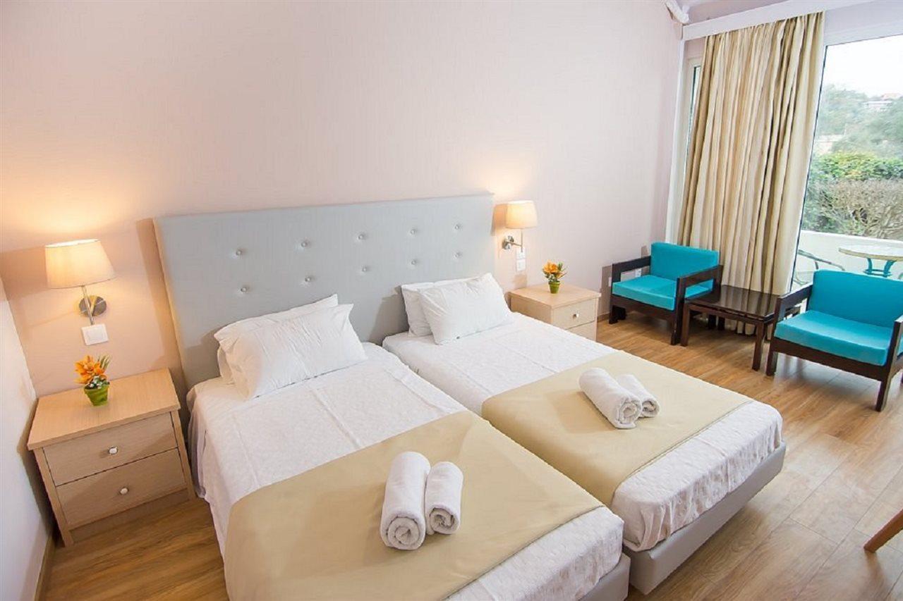 Alexandros Hotel Perama  Ngoại thất bức ảnh