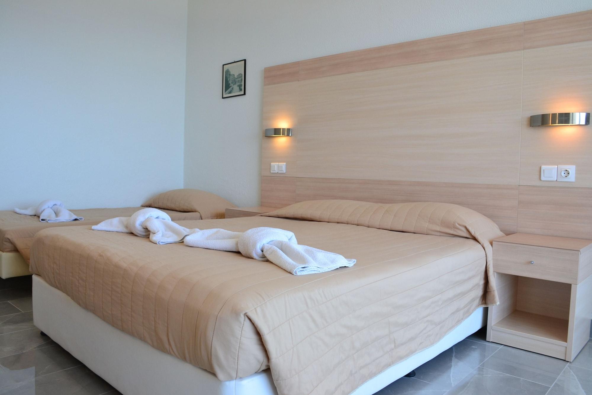 Alexandros Hotel Perama  Ngoại thất bức ảnh
