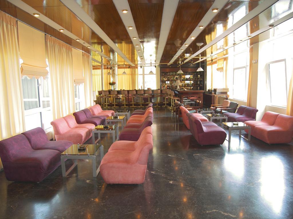 Alexandros Hotel Perama  Ngoại thất bức ảnh