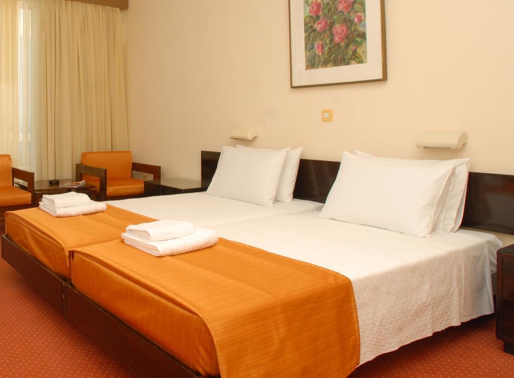 Alexandros Hotel Perama  Ngoại thất bức ảnh