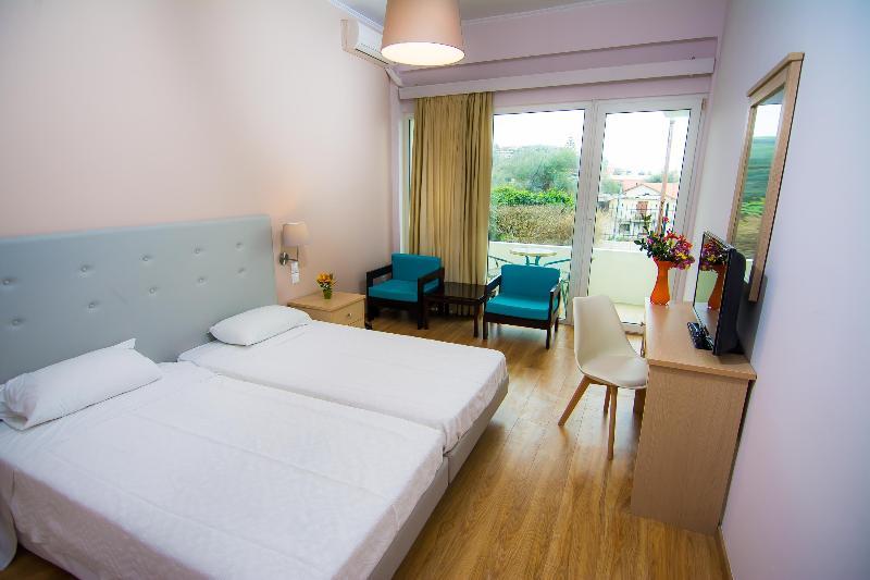 Alexandros Hotel Perama  Ngoại thất bức ảnh
